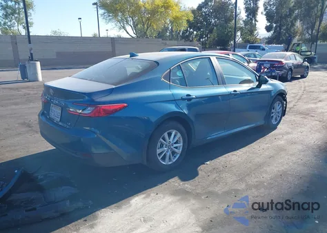 2025 Toyota Camry Le из США, поврежденный, VIN 4T1DAACK0SU038983